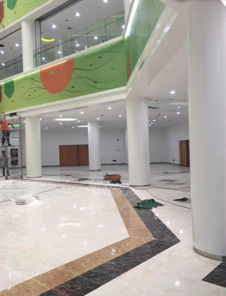 江陰嘉年華廣場(chǎng)商場(chǎng)